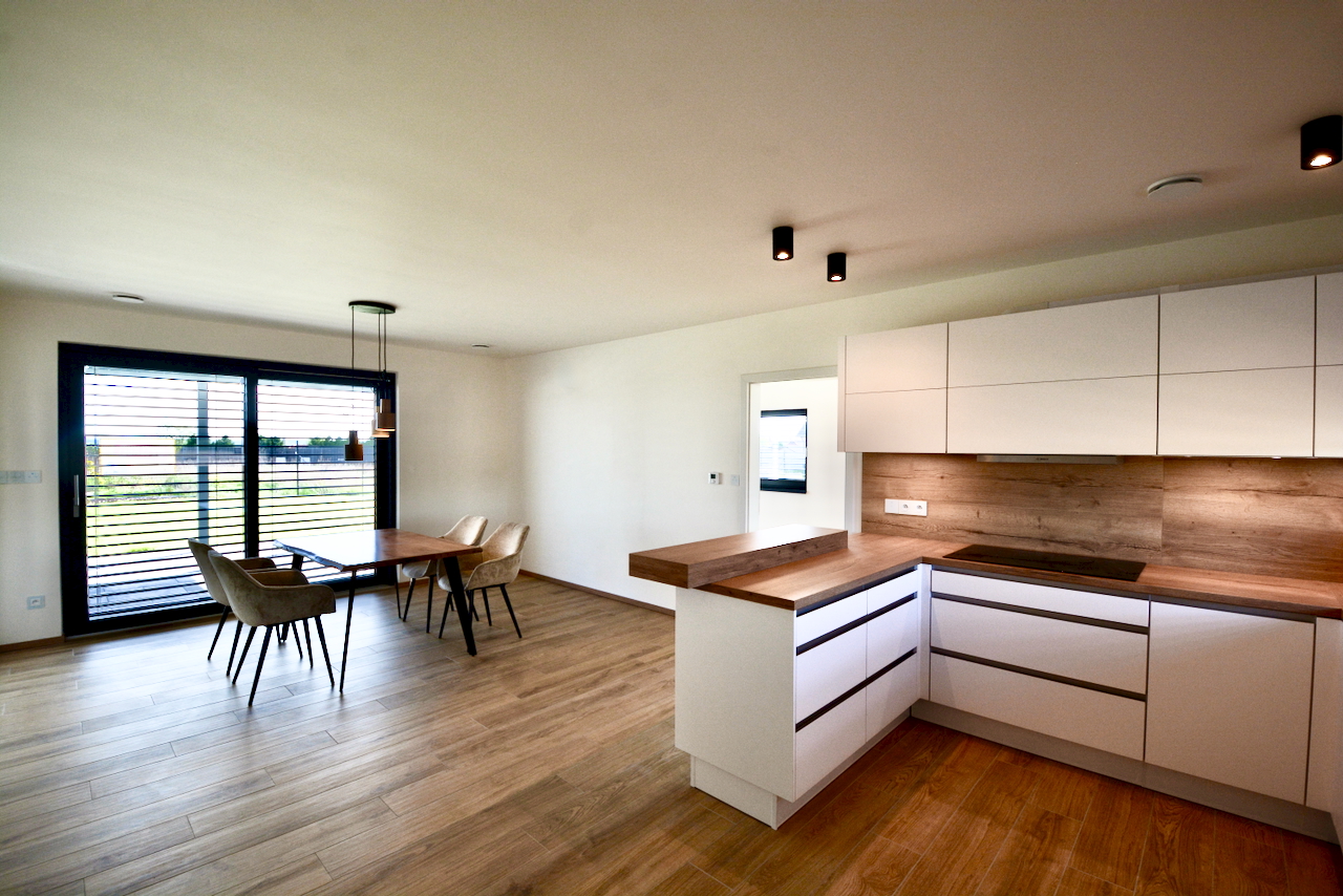 Plzeň – Kamenný Újezd u Nýřan – B